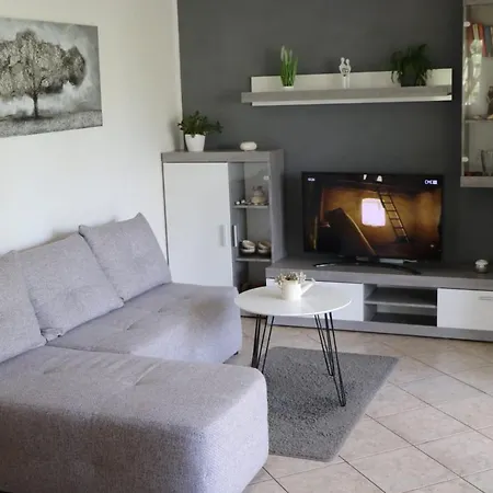 Punat Apartment